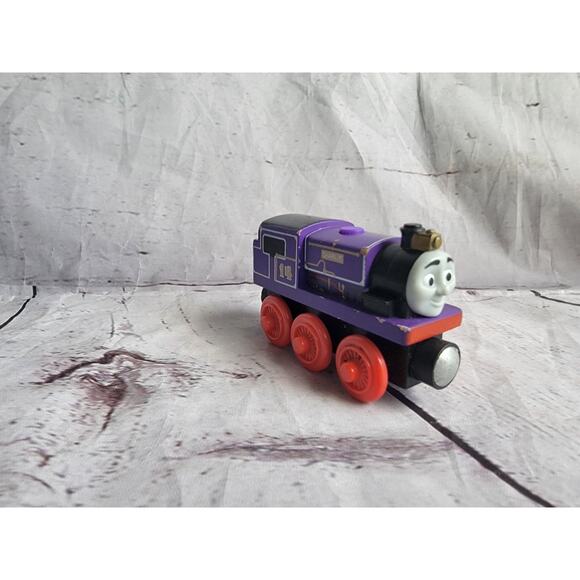 Thomas & Friends Wooden Railway Charlier Y4402 Train Tank Engine - Picture 1 of 6